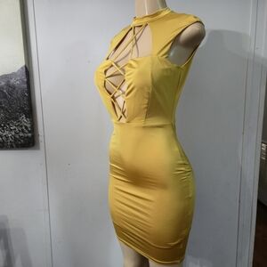 Fashion Nova Mustard Midi Dress
